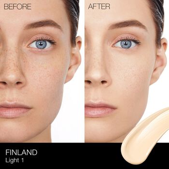 Pure Radiant Tinted Moisturiser SPF 30/PA+++