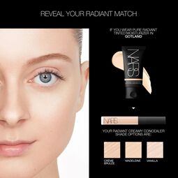 Pure Radiant Tinted Moisturiser SPF 30/PA+++