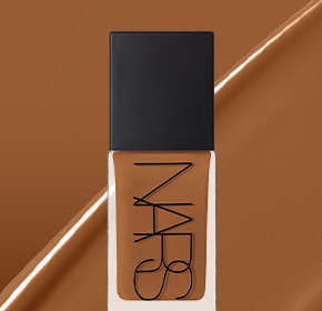 LIGHT REFLECTING™ FOUNDATION