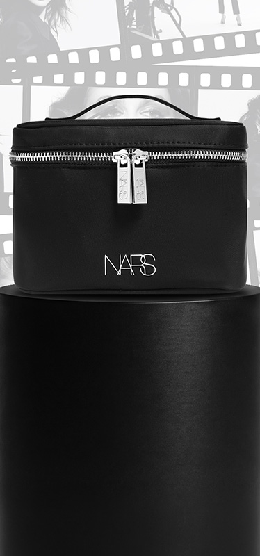 A NOTORIOUS GIFT