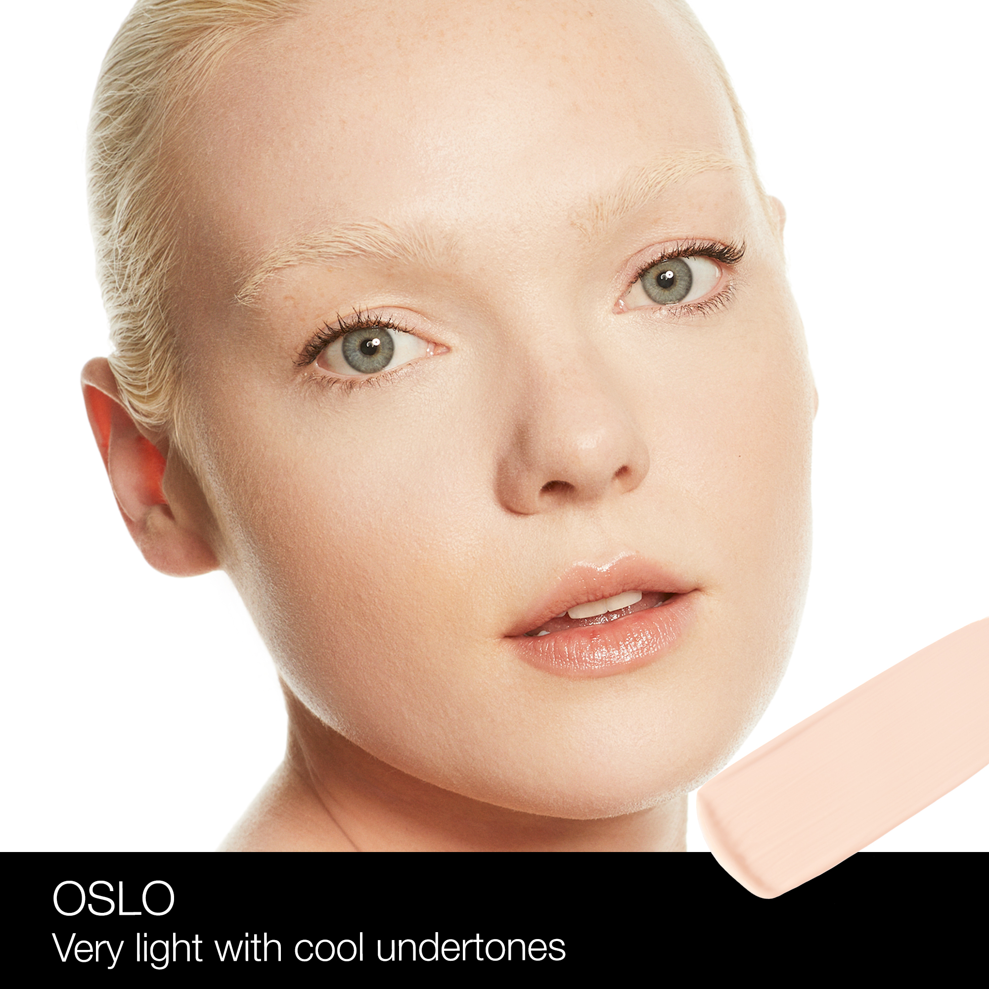 Soft Matte Complete Foundation, NARS Face