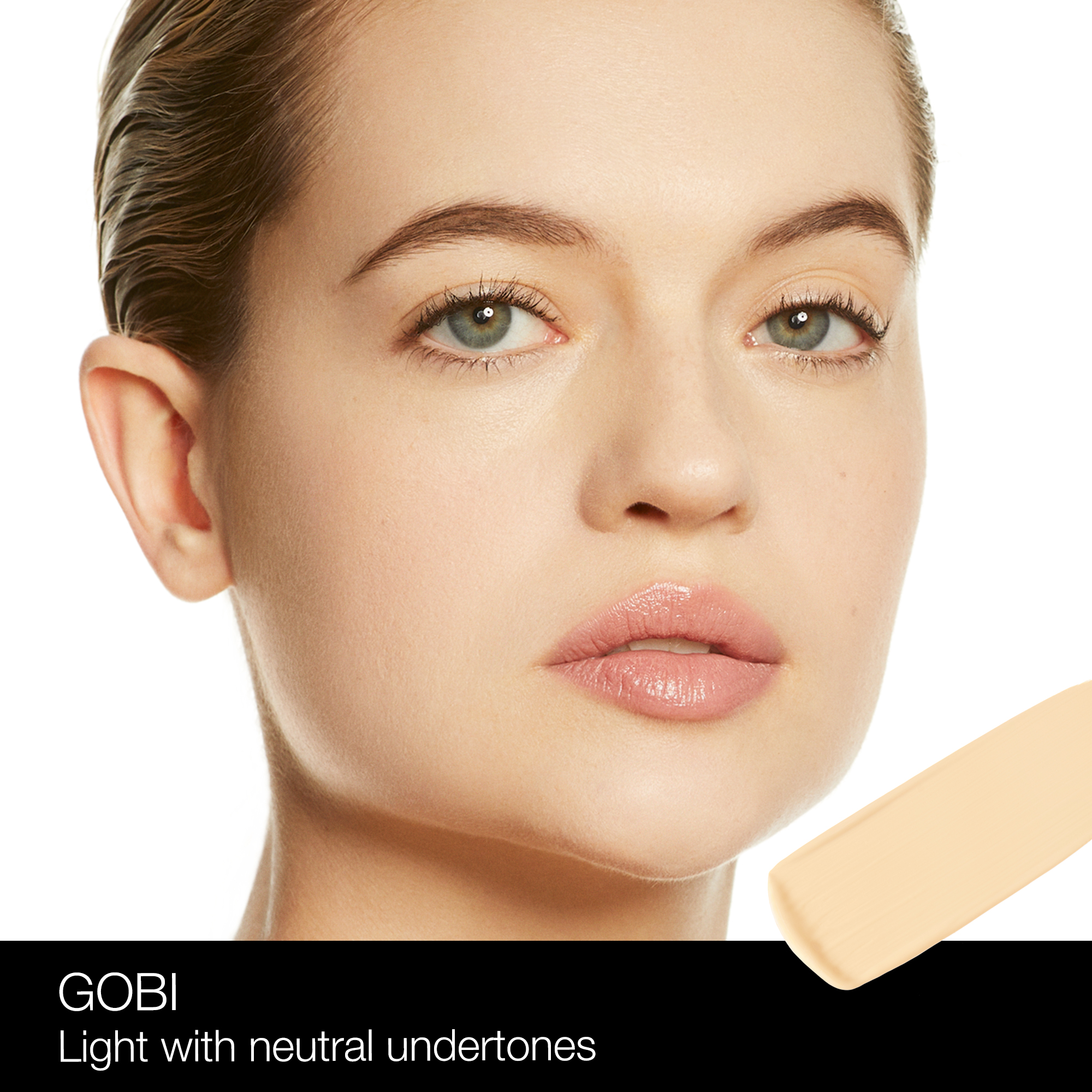 Soft Matte Complete Foundation, NARS Face